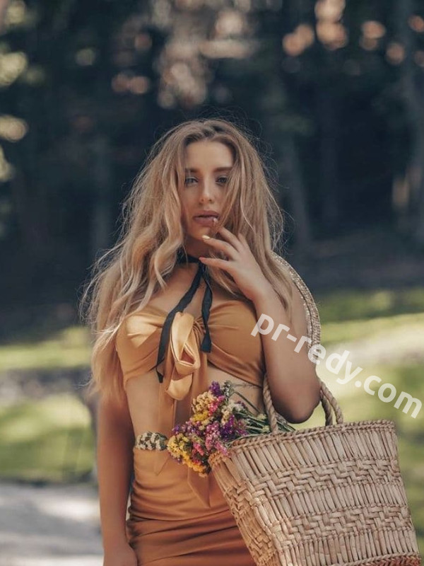 Фото 🎥 Надежда, в г. Кореновск ID 165798 руб