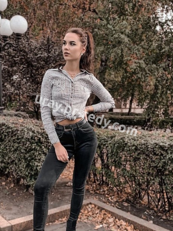 Фото Надя, в г. Кореновск ID 165957 руб